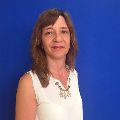 Portraitfoto von Karin Schmoll